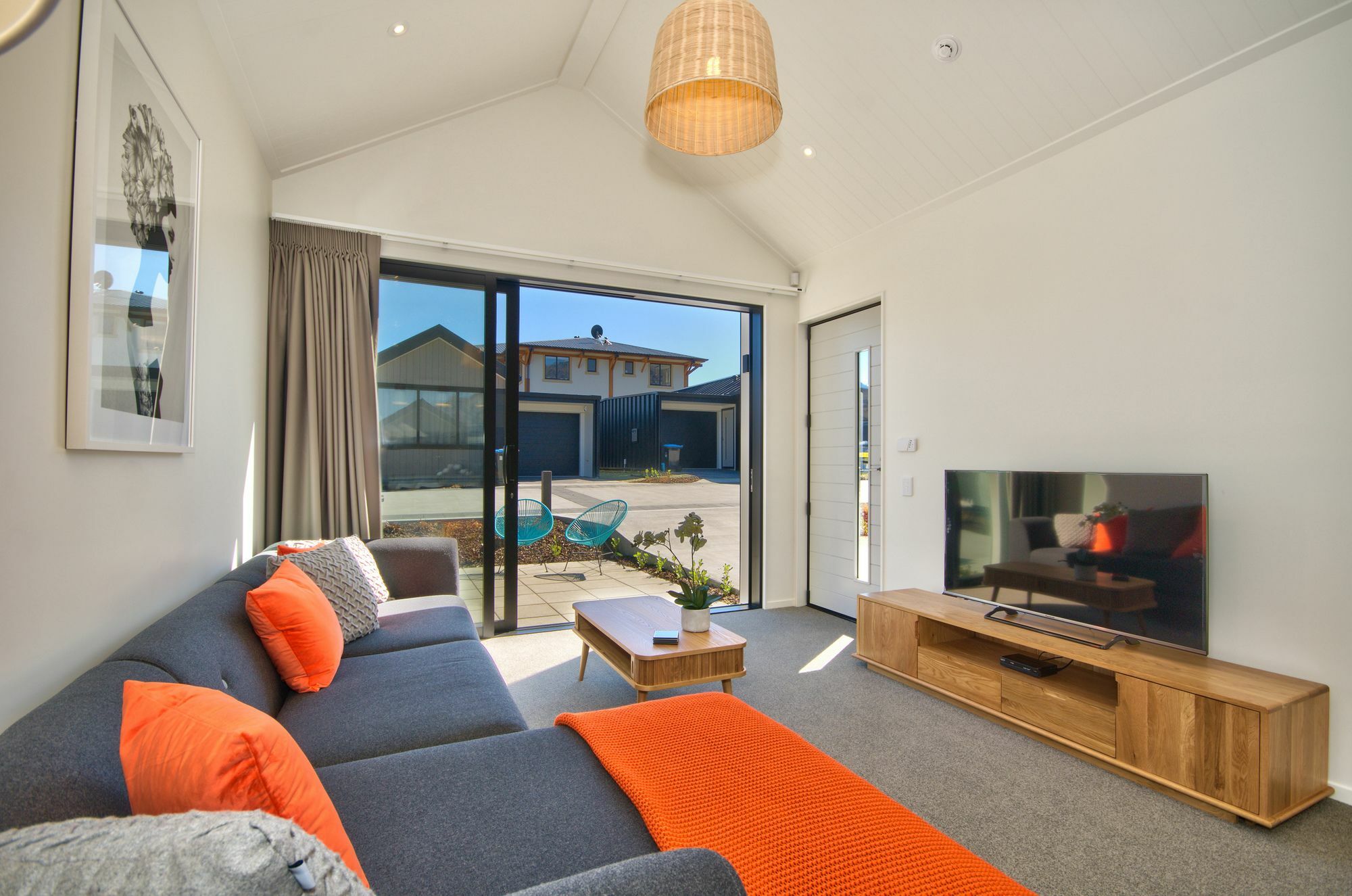 Cherry Blossom Holiday Apartment Queenstown Buitenkant foto